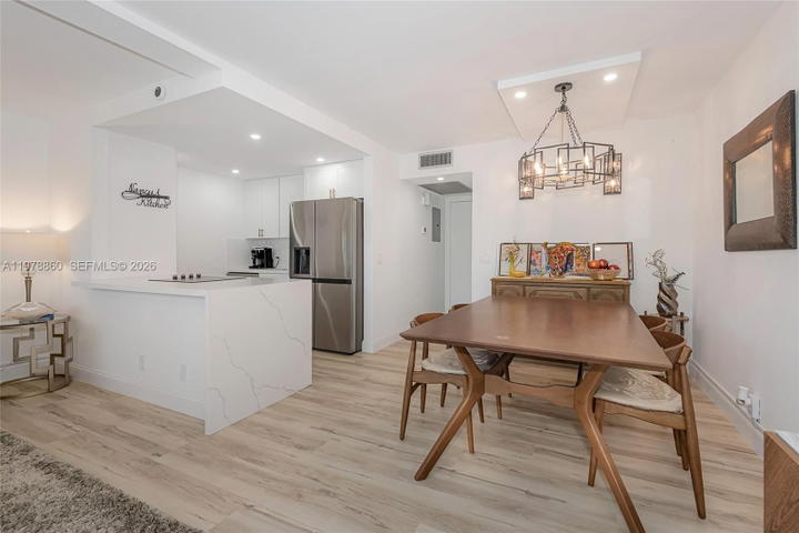 Real estate property located at 300 134th Way #212E, Broward, New Hampton At Century Vi, Pembroke Pines, FL