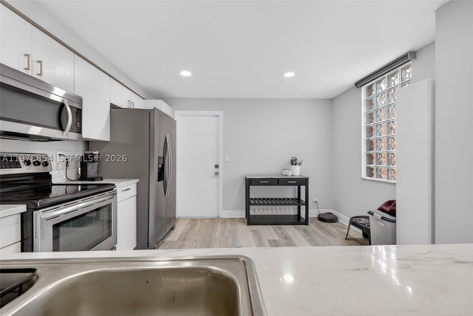Real estate property located at 1594 Barcelona Way #5-18, Broward, San Sebastian, Weston, FL