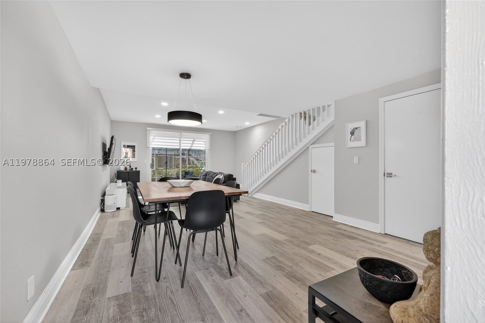 Real estate property located at 1594 Barcelona Way #5-18, Broward, San Sebastian, Weston, FL