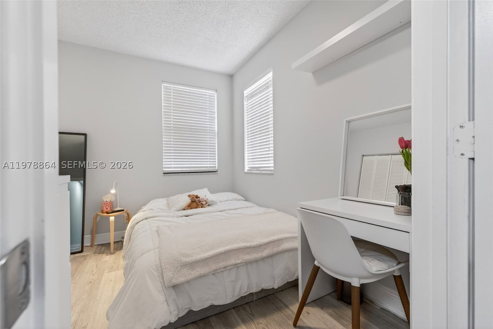 Real estate property located at 1594 Barcelona Way #5-18, Broward, San Sebastian, Weston, FL