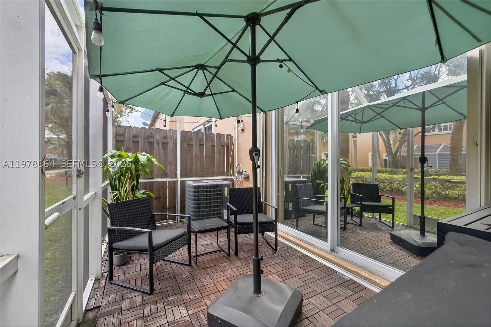 Real estate property located at 1594 Barcelona Way #5-18, Broward, San Sebastian, Weston, FL