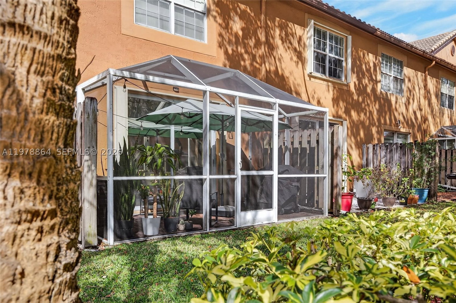 Real estate property located at 1594 Barcelona Way #5-18, Broward, San Sebastian, Weston, FL