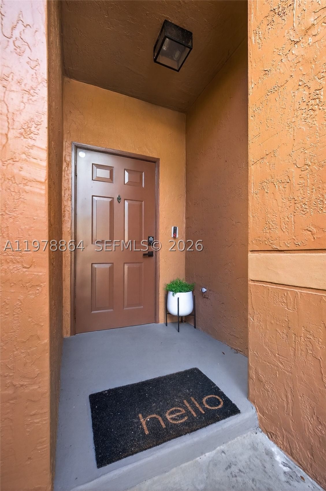 Real estate property located at 1594 Barcelona Way #5-18, Broward, San Sebastian, Weston, FL
