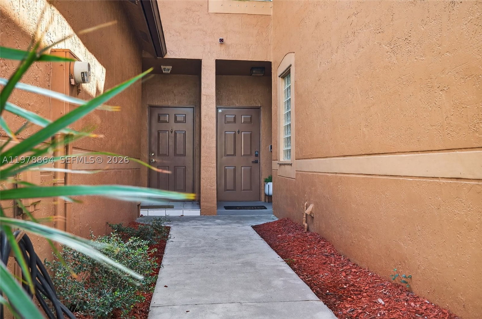 Real estate property located at 1594 Barcelona Way #5-18, Broward, San Sebastian, Weston, FL