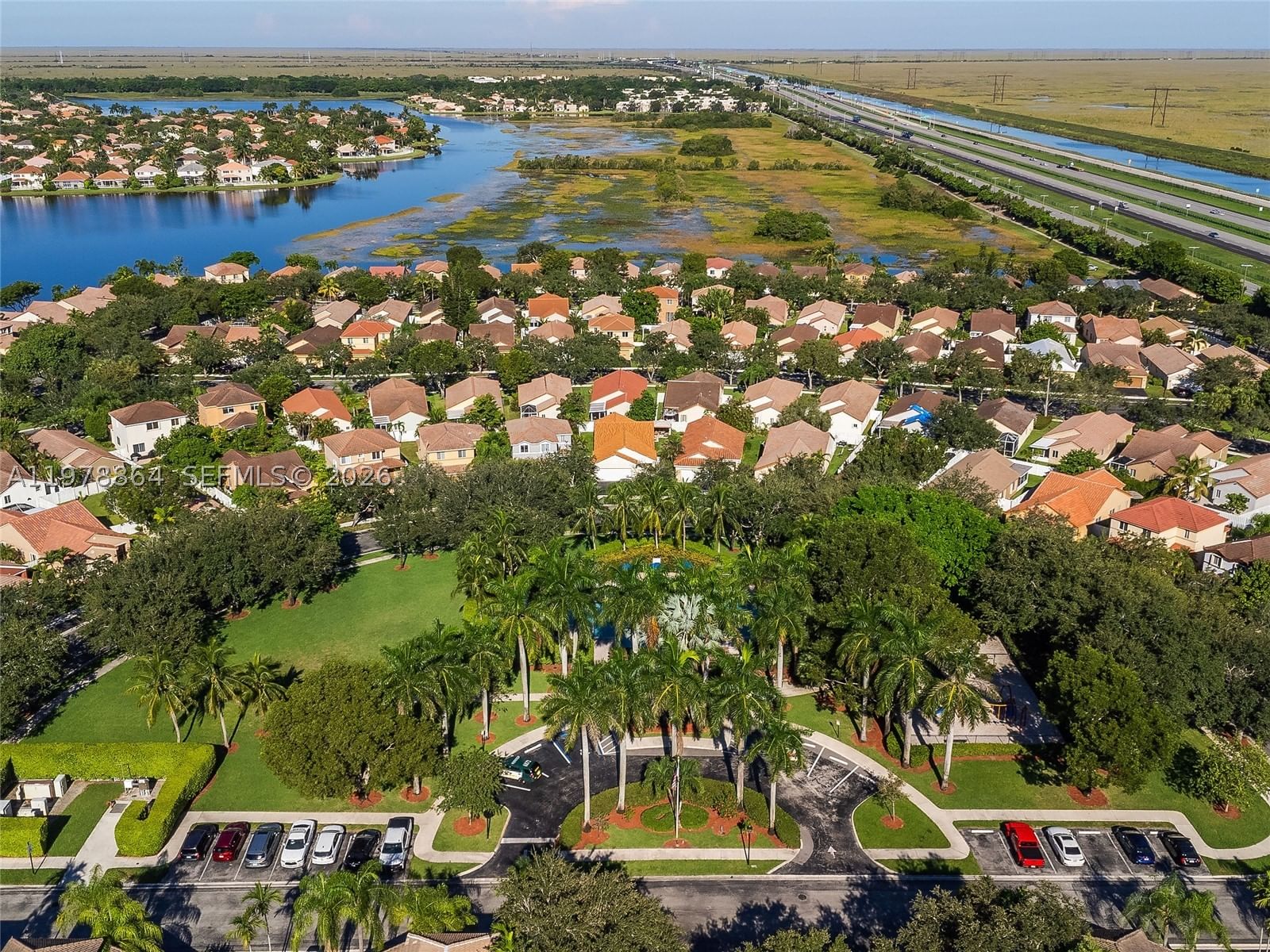 Real estate property located at 1594 Barcelona Way #5-18, Broward, San Sebastian, Weston, FL