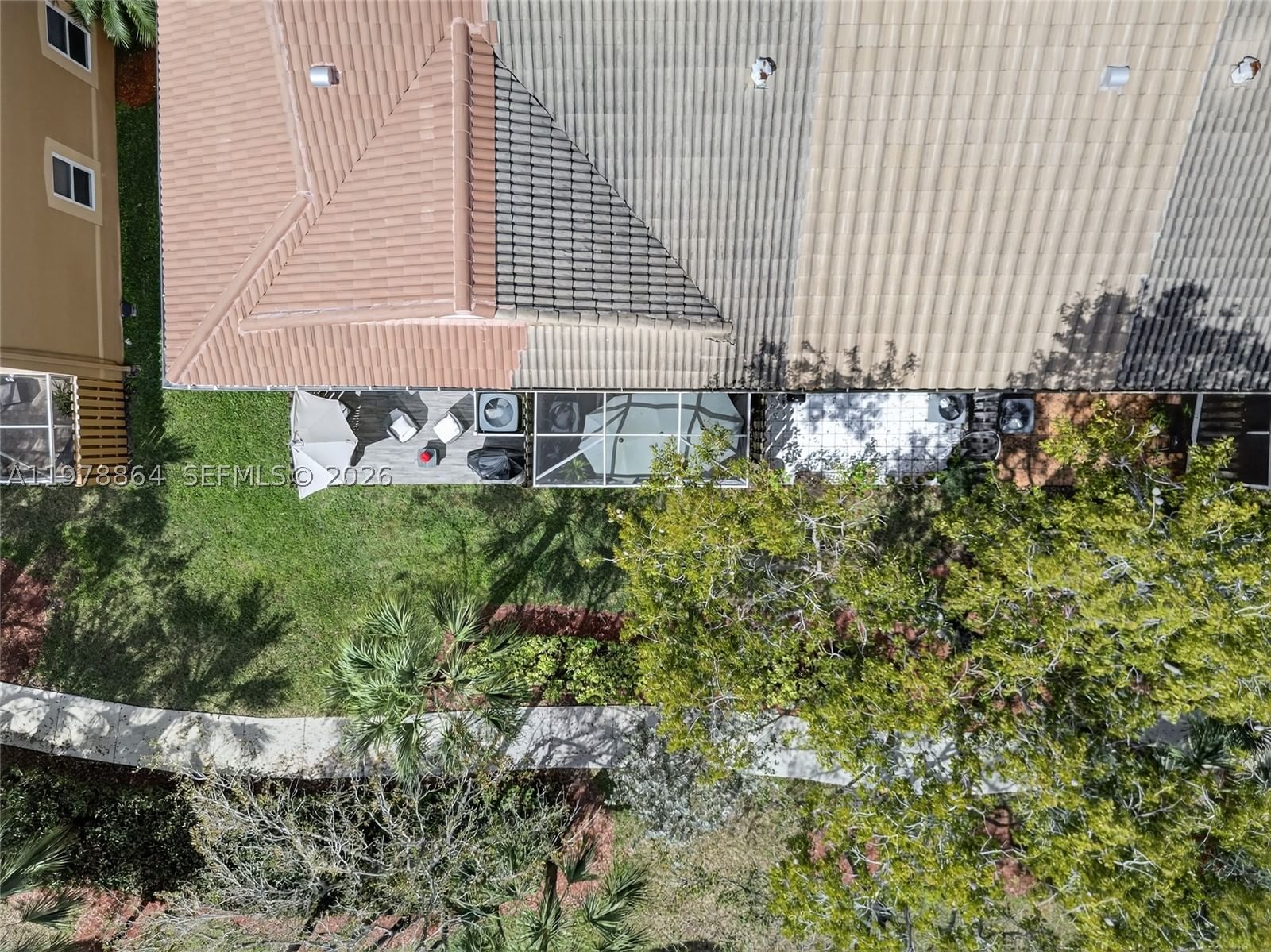 Real estate property located at 1594 Barcelona Way #5-18, Broward, San Sebastian, Weston, FL