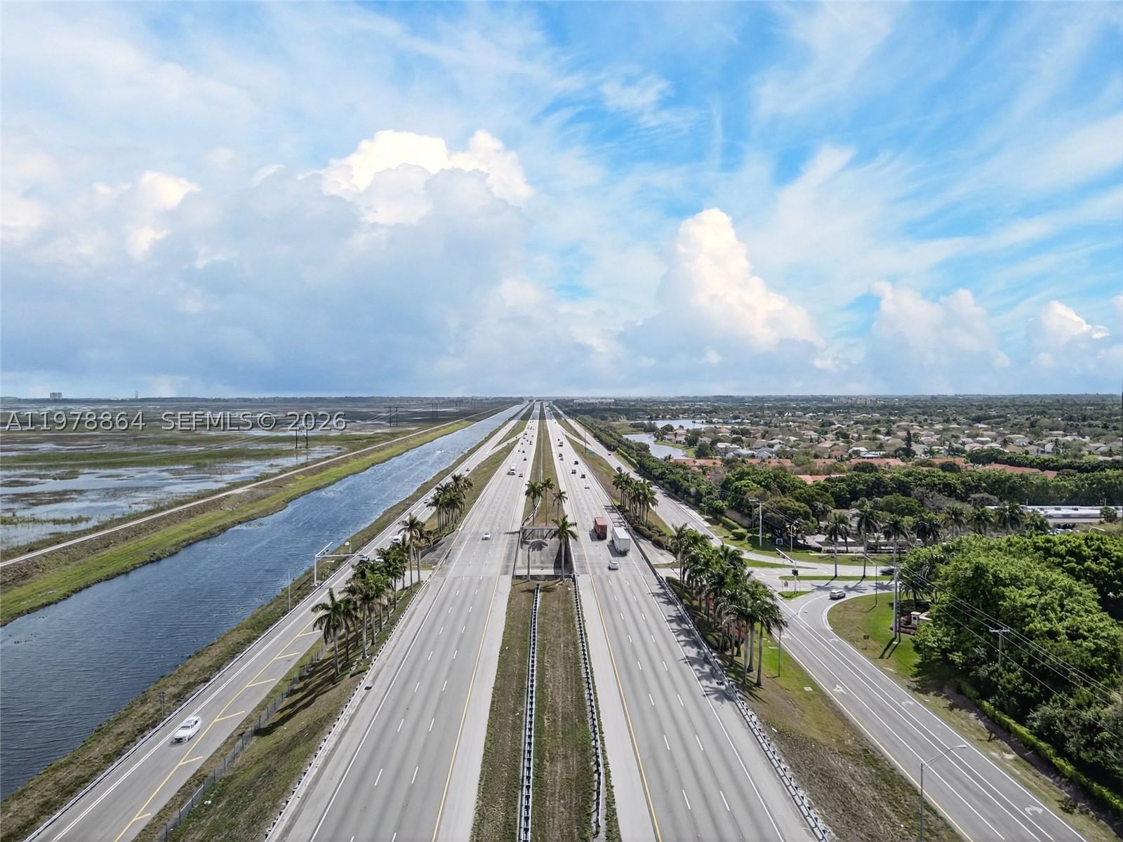Real estate property located at 1594 Barcelona Way #5-18, Broward, San Sebastian, Weston, FL