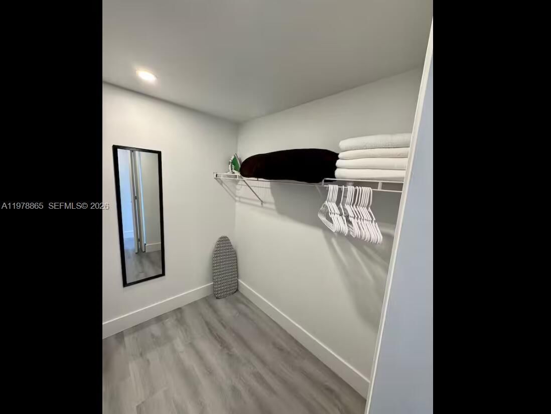 Real estate property located at 1904 28th St, Broward, Clair Lake, Fort Lauderdale, FL