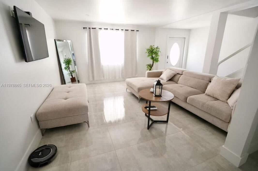 Real estate property located at 1904 28th St, Broward, Clair Lake, Fort Lauderdale, FL