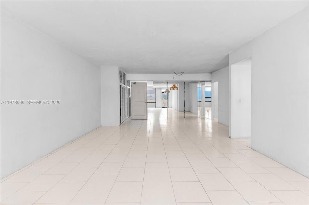 Real estate property located at 10185 Collins Ave #410, Miami-dade, The Plaza Of Bal Harbour, Bal Harbour, FL
