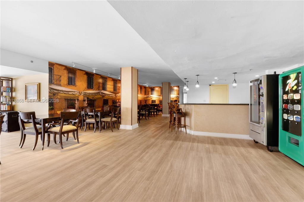Real estate property located at 10185 Collins Ave #410, Miami-dade, The Plaza Of Bal Harbour, Bal Harbour, FL