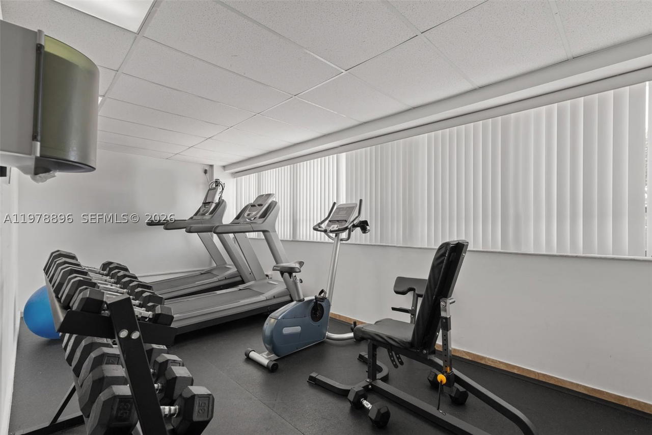 Real estate property located at 7300 Wayne Ave #217, Miami-dade, Parkview Plaza Condo, Miami Beach, FL