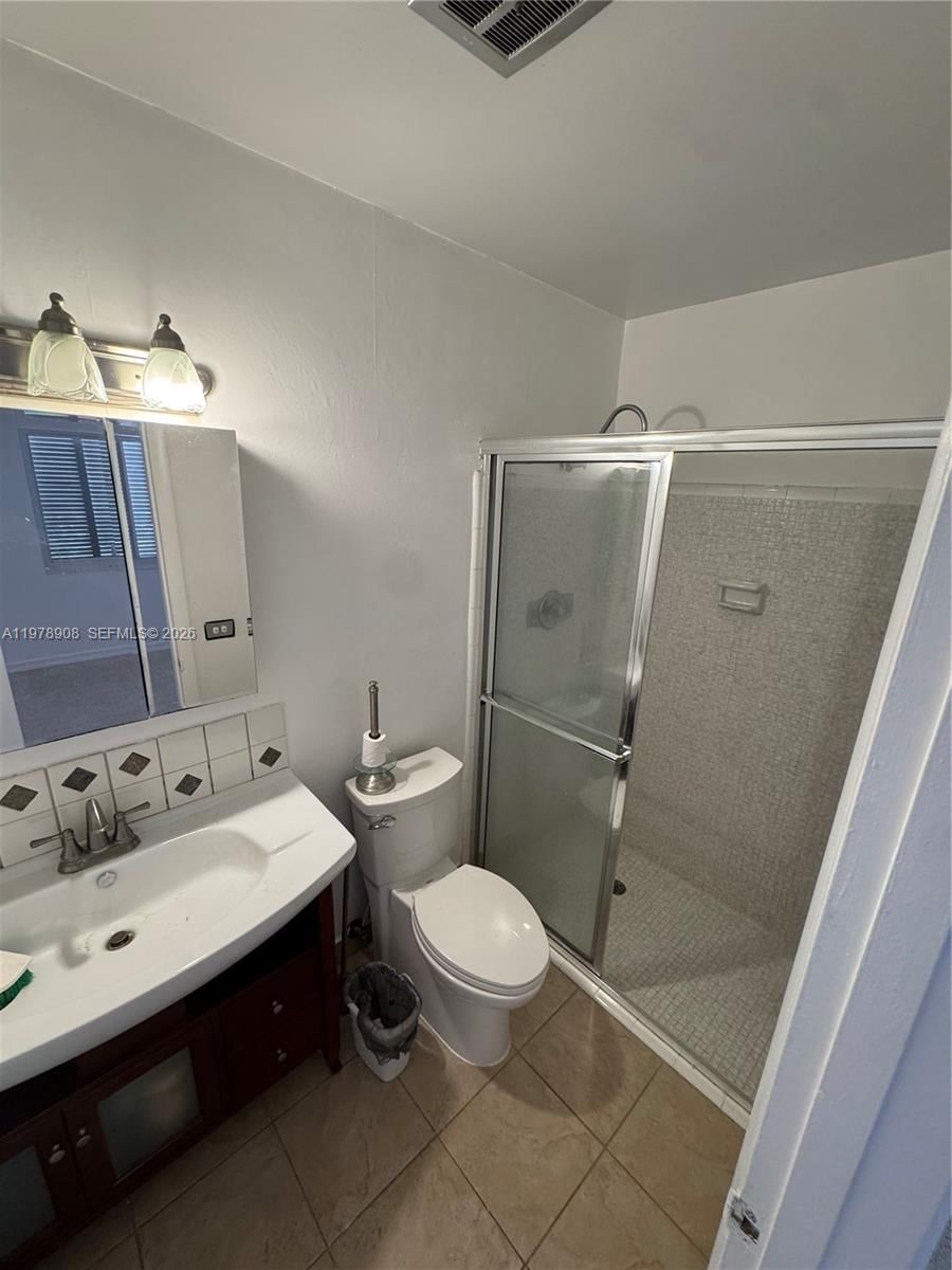 Real estate property located at 14435 Tabebuia Ln, Miami-dade, Miami Lakes Sec 4, Miami Lakes, FL