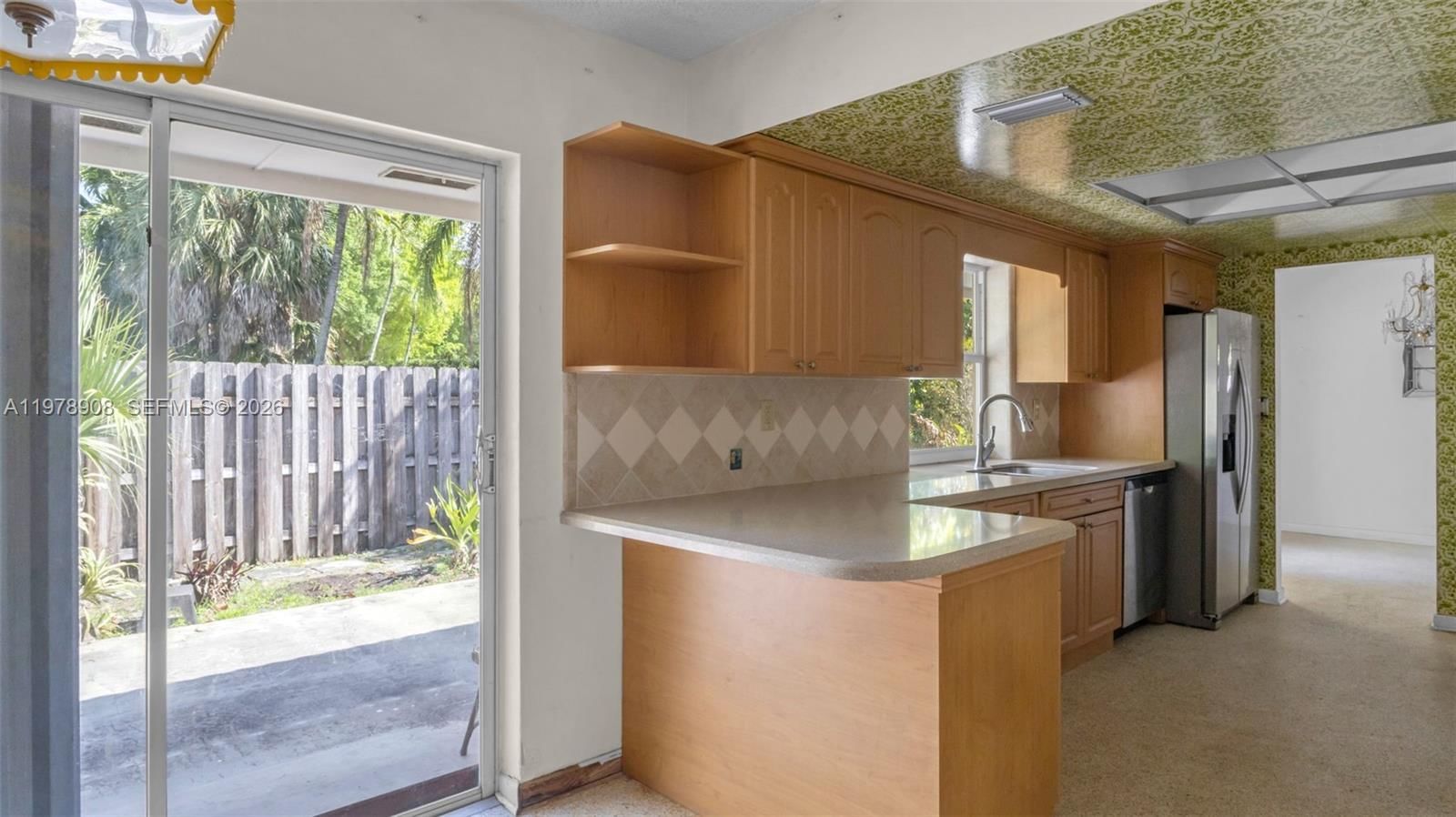 Real estate property located at 14435 Tabebuia Ln, Miami-dade, Miami Lakes Sec 4, Miami Lakes, FL