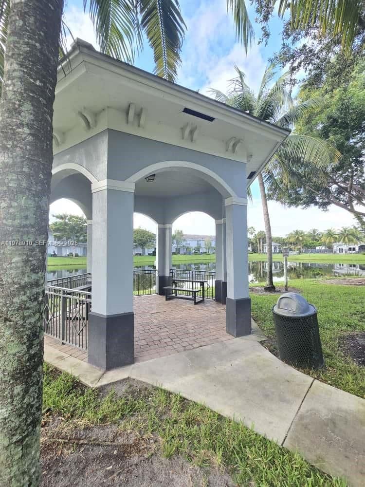 Real estate property located at 3566 13th St, Broward, Georgetown, Lauderhill, FL