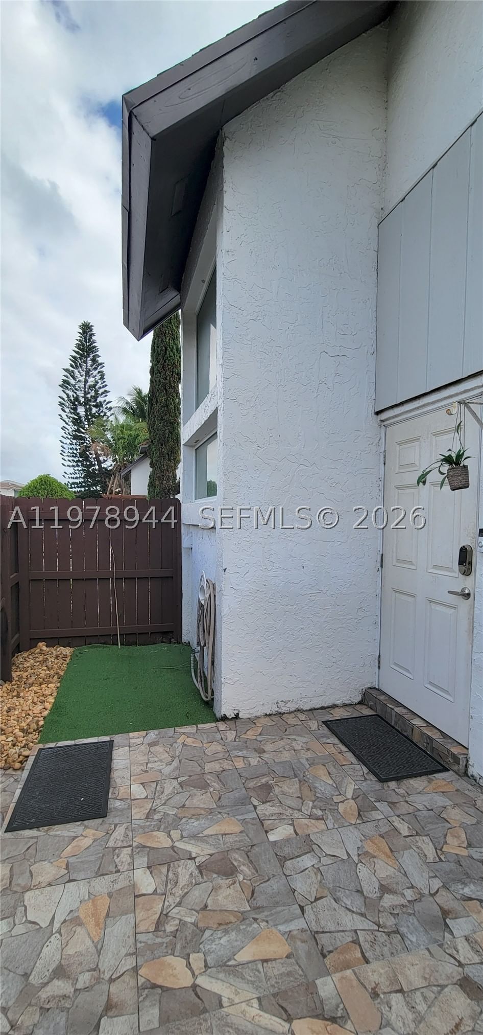 Real estate property located at 11396 65th St, Miami-dade, Snapper Creek Townhouses, Miami, FL