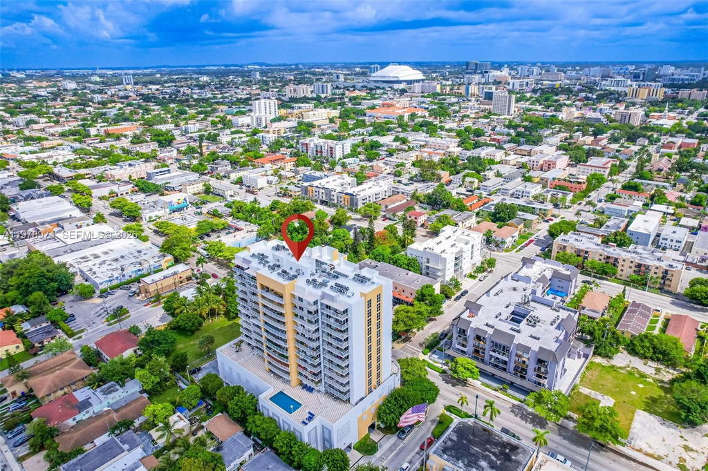 Real estate property located at 900 8th St #1603, Miami-dade, Brickell Vista Condo, Miami, FL