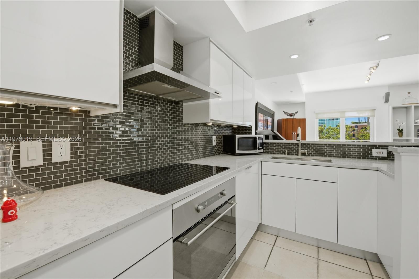 Real estate property located at 120 Jefferson Ave #12022, Miami-dade, The Courts At South Beach, Miami Beach, FL