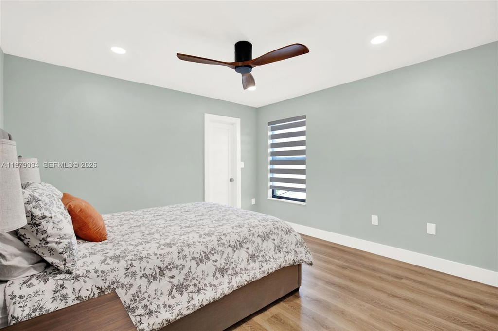 Real estate property located at 9066 112th Ct, Miami-dade, Gladewind Heights, Miami, FL