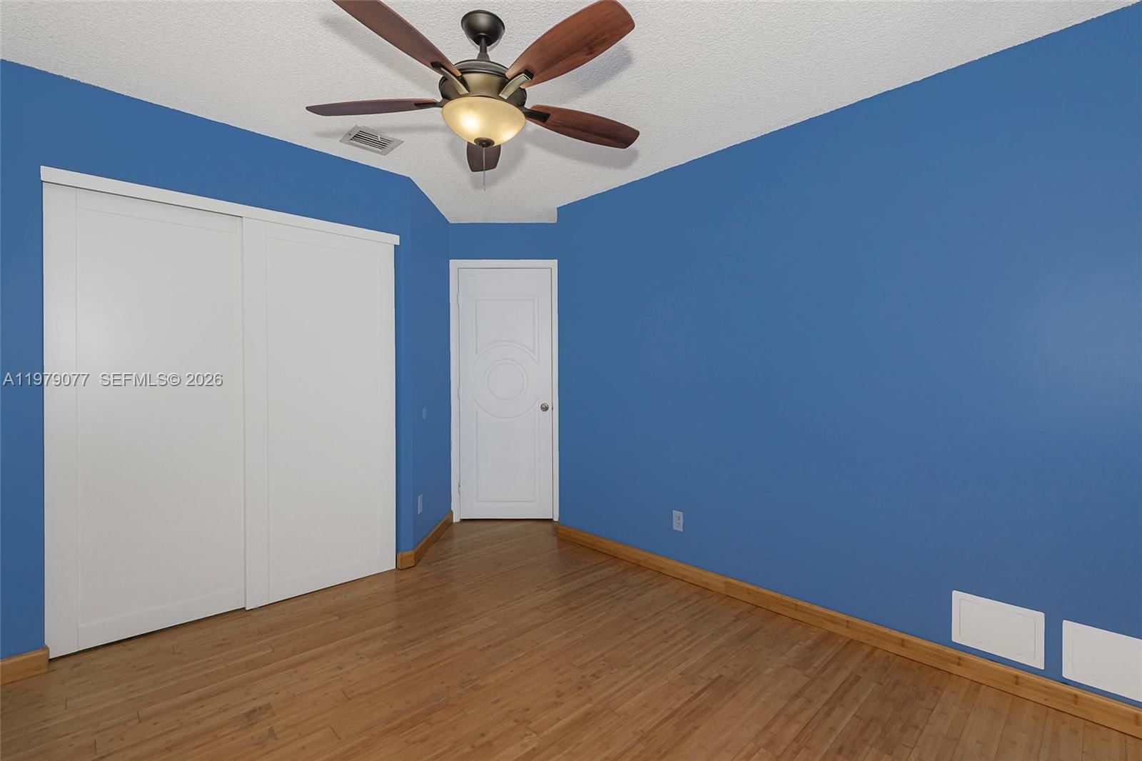 Real estate property located at 15048 51st St, Broward, Regency, Davie, FL