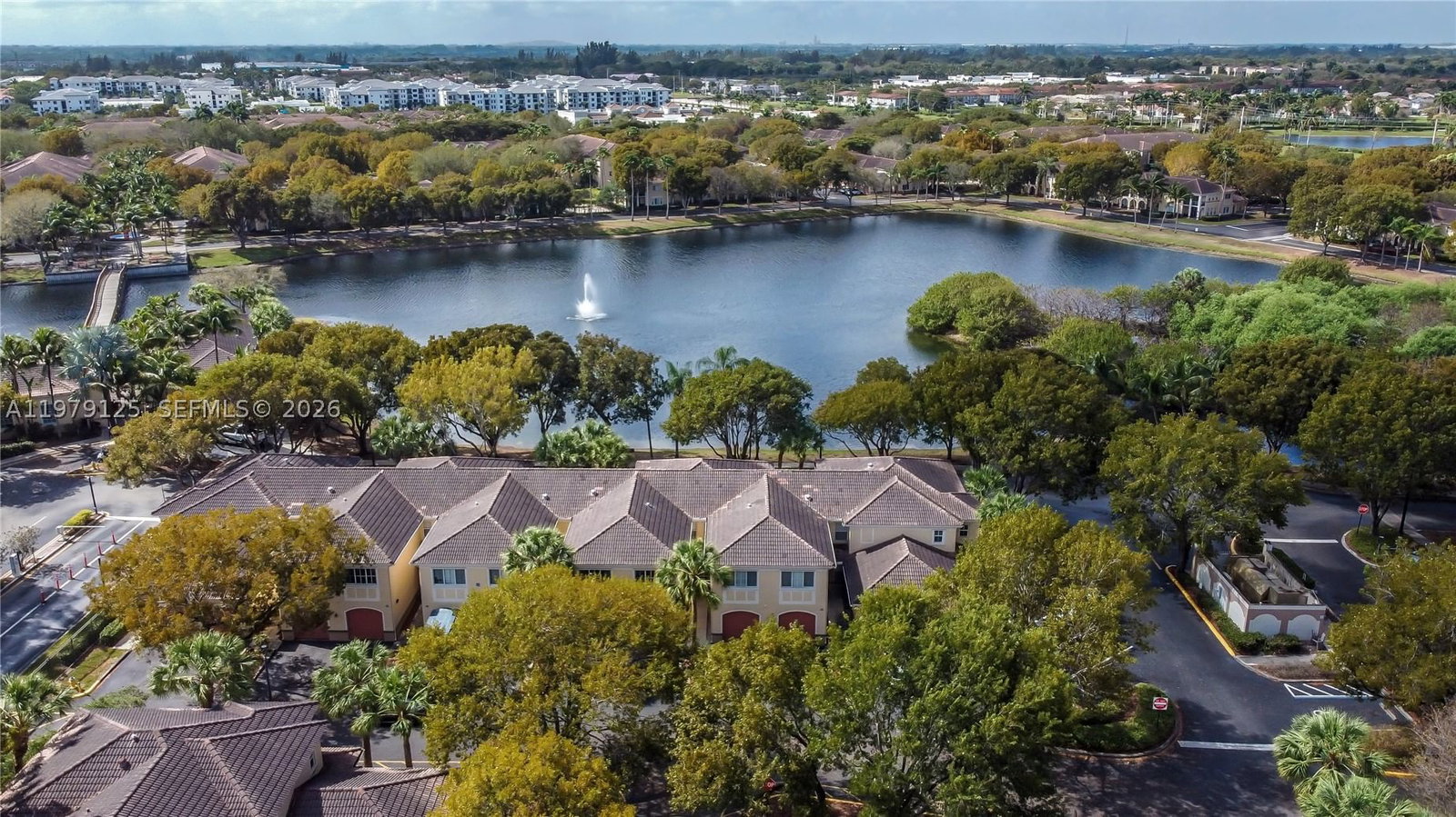 Real estate property located at 2442 Centergate Dr #202, Broward, Aventine At Miramar Condo, Miramar, FL