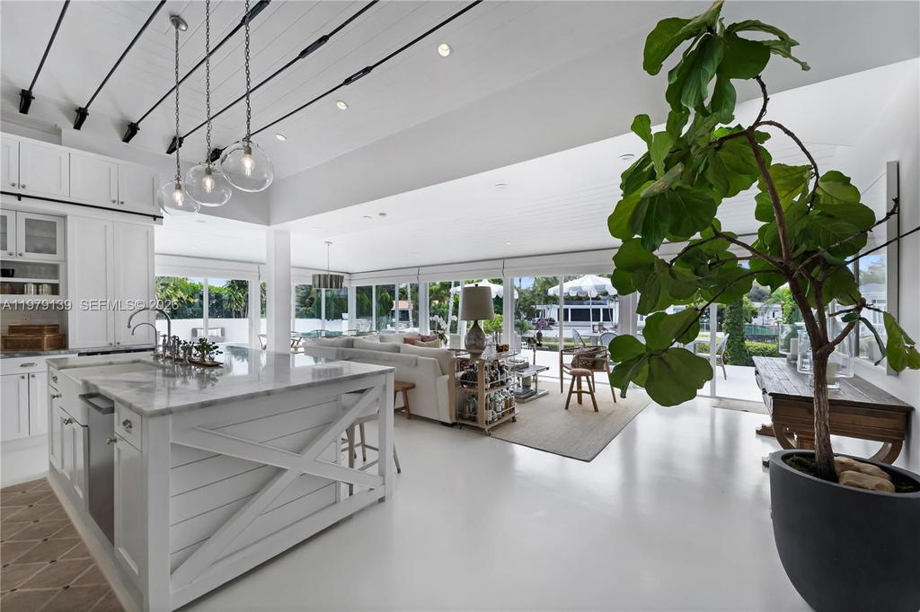 Real estate property located at 536 Jeronimo Dr, Miami-dade, Coral Gables Riviera Sec, Coral Gables, FL