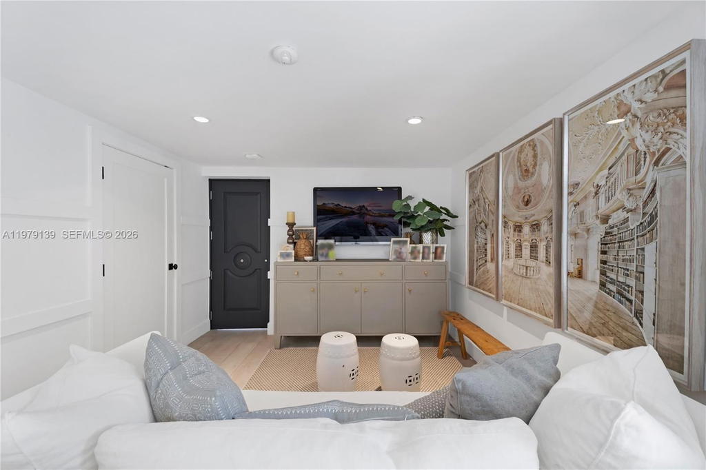Real estate property located at 536 Jeronimo Dr, Miami-dade, Coral Gables Riviera Sec, Coral Gables, FL