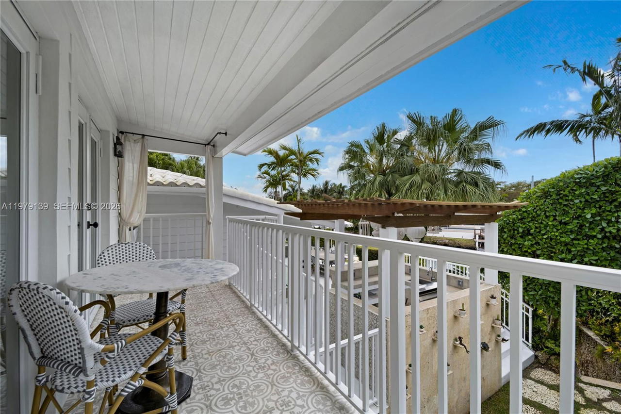 Real estate property located at 536 Jeronimo Dr, Miami-dade, Coral Gables Riviera Sec, Coral Gables, FL