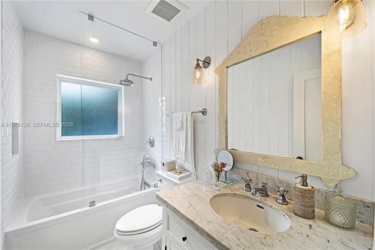 Real estate property located at 536 Jeronimo Dr, Miami-dade, Coral Gables Riviera Sec, Coral Gables, FL
