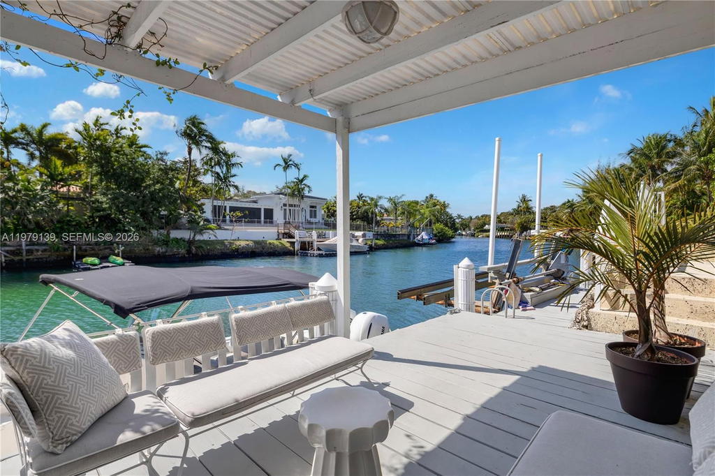 Real estate property located at 536 Jeronimo Dr, Miami-dade, Coral Gables Riviera Sec, Coral Gables, FL