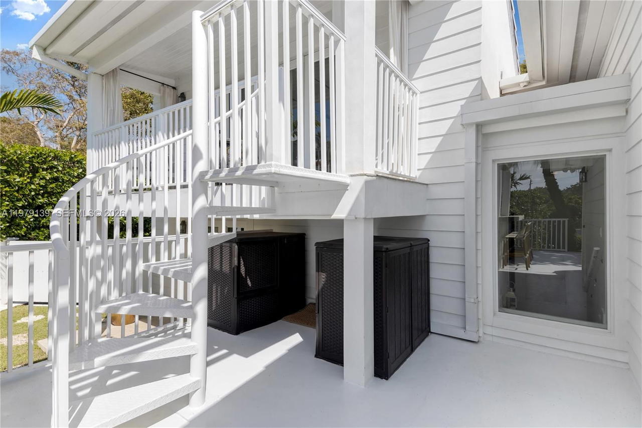 Real estate property located at 536 Jeronimo Dr, Miami-dade, Coral Gables Riviera Sec, Coral Gables, FL