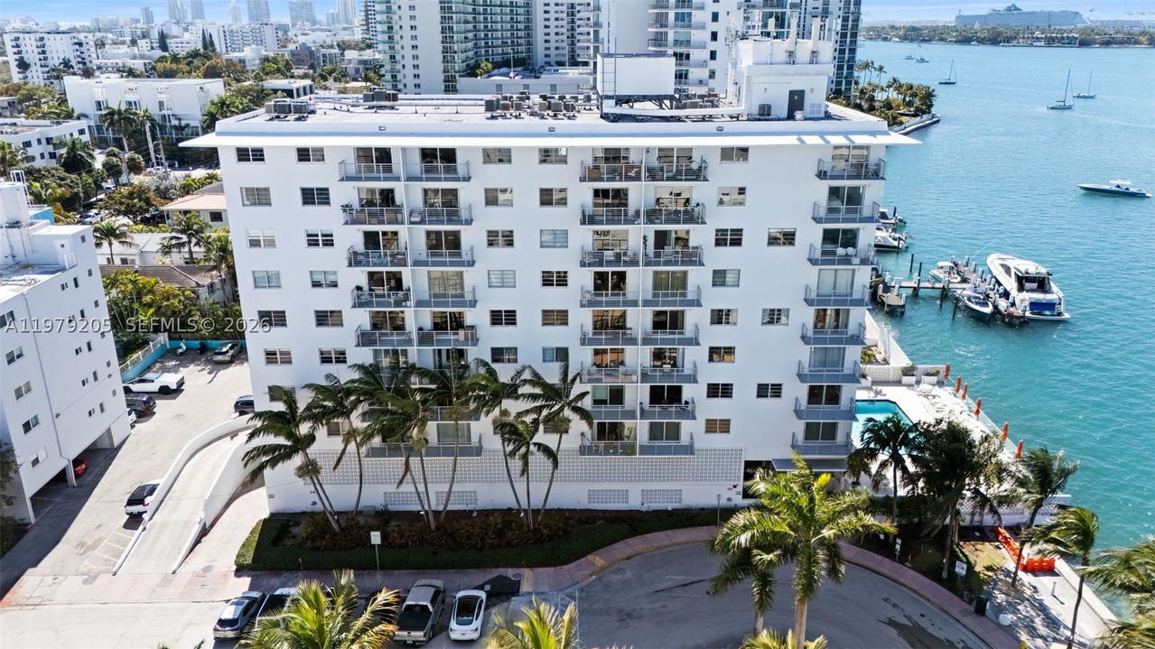Real estate property located at 1450 Lincoln Rd #601, Miami-dade, Lincoln Bay Towers Condo, Miami Beach, FL