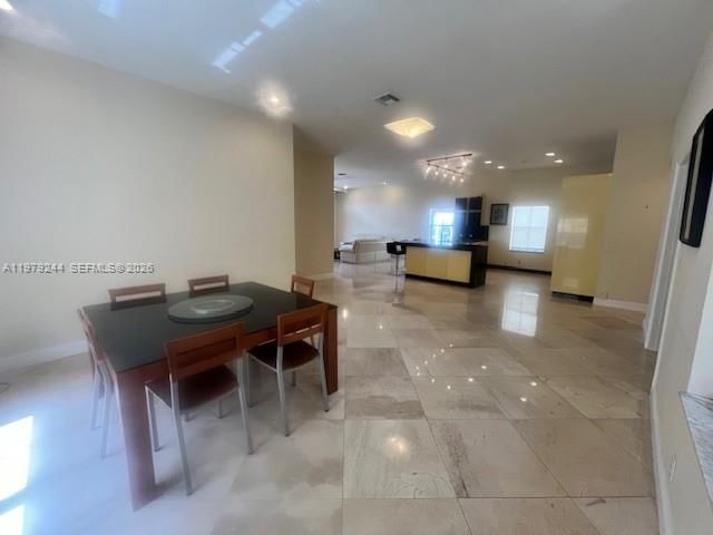 Real estate property located at 803 Vista Meadows Dr, Broward, Sector 3 - Parcels H I J, Weston, FL