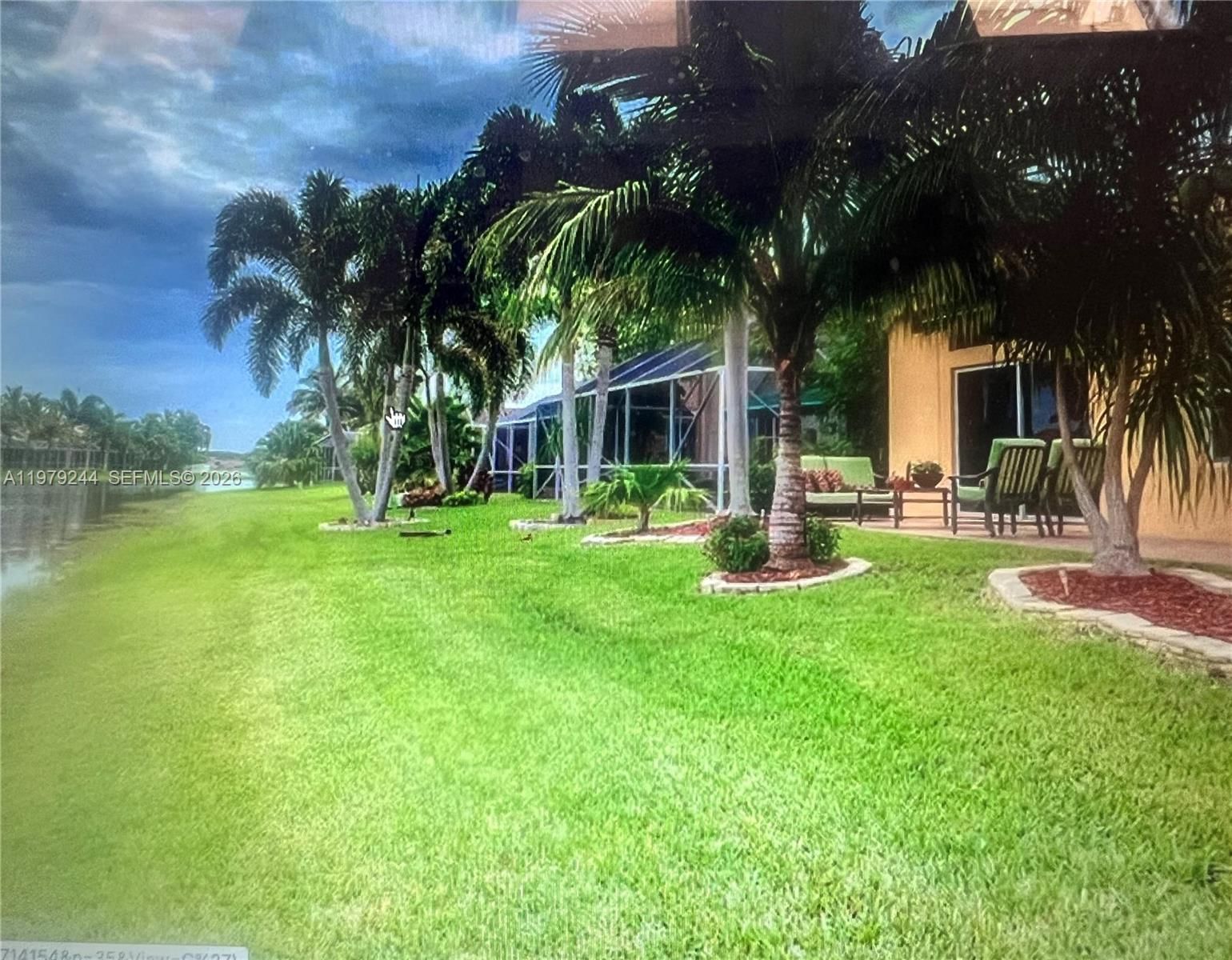 Real estate property located at 803 Vista Meadows Dr, Broward, Sector 3 - Parcels H I J, Weston, FL