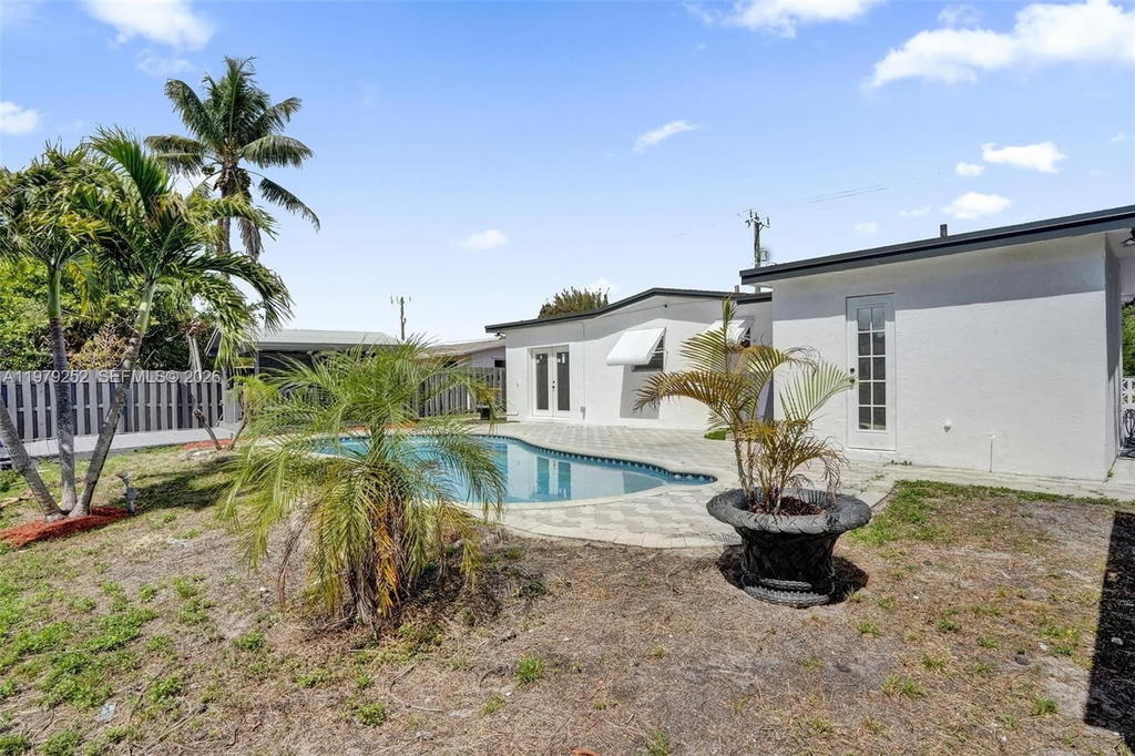 Real estate property located at 4320 26th St, Broward, Forward Sub No 1, Lauderhill, FL