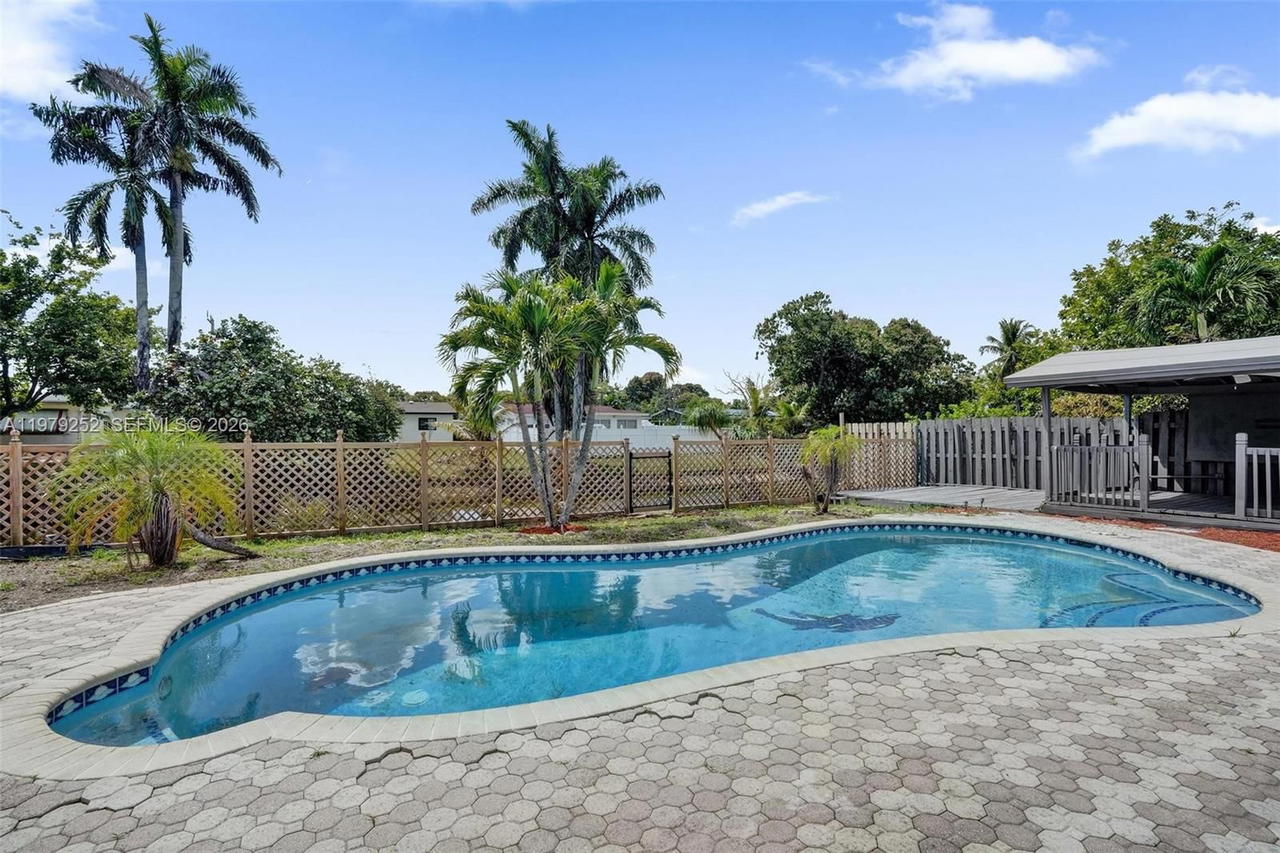 Real estate property located at 4320 26th St, Broward, Forward Sub No 1, Lauderhill, FL