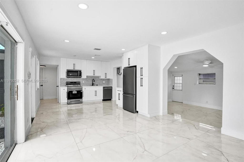 Real estate property located at 4320 26th St, Broward, Forward Sub No 1, Lauderhill, FL