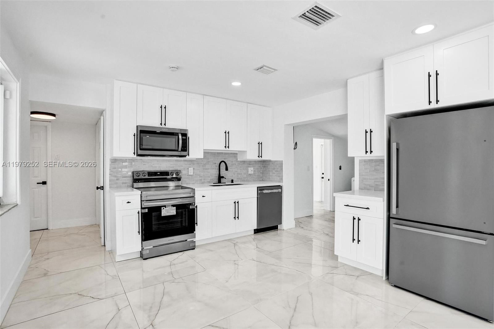 Real estate property located at 4320 26th St, Broward, Forward Sub No 1, Lauderhill, FL