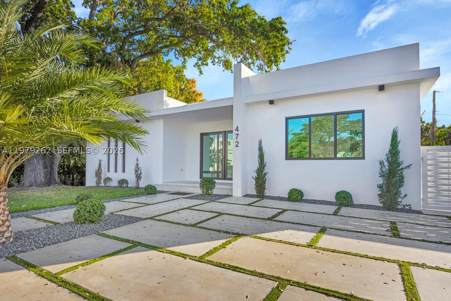 Real estate property located at 472 Royal Poinciana Blvd, Miami-dade, Edgewater Park Amd Pl, Miami Springs, FL