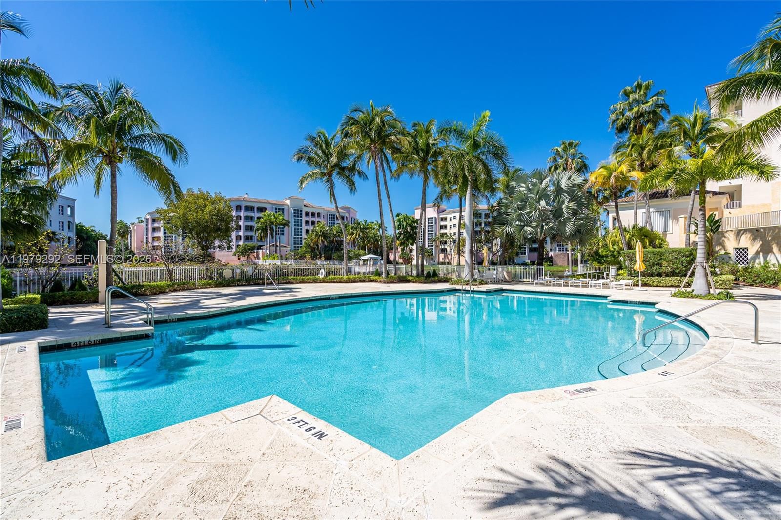 Real estate property located at 701 Crandon Blvd #302, Miami-dade, Resort Villa One Condo, Key Biscayne, FL