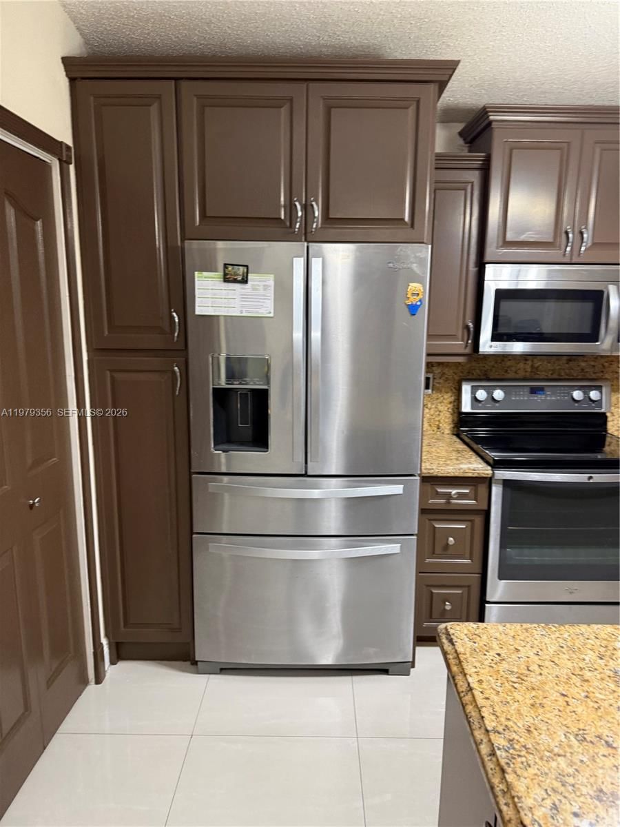 Real estate property located at 910 140th Ave, Miami-dade, West Farms Sub Sec I, Miami, FL