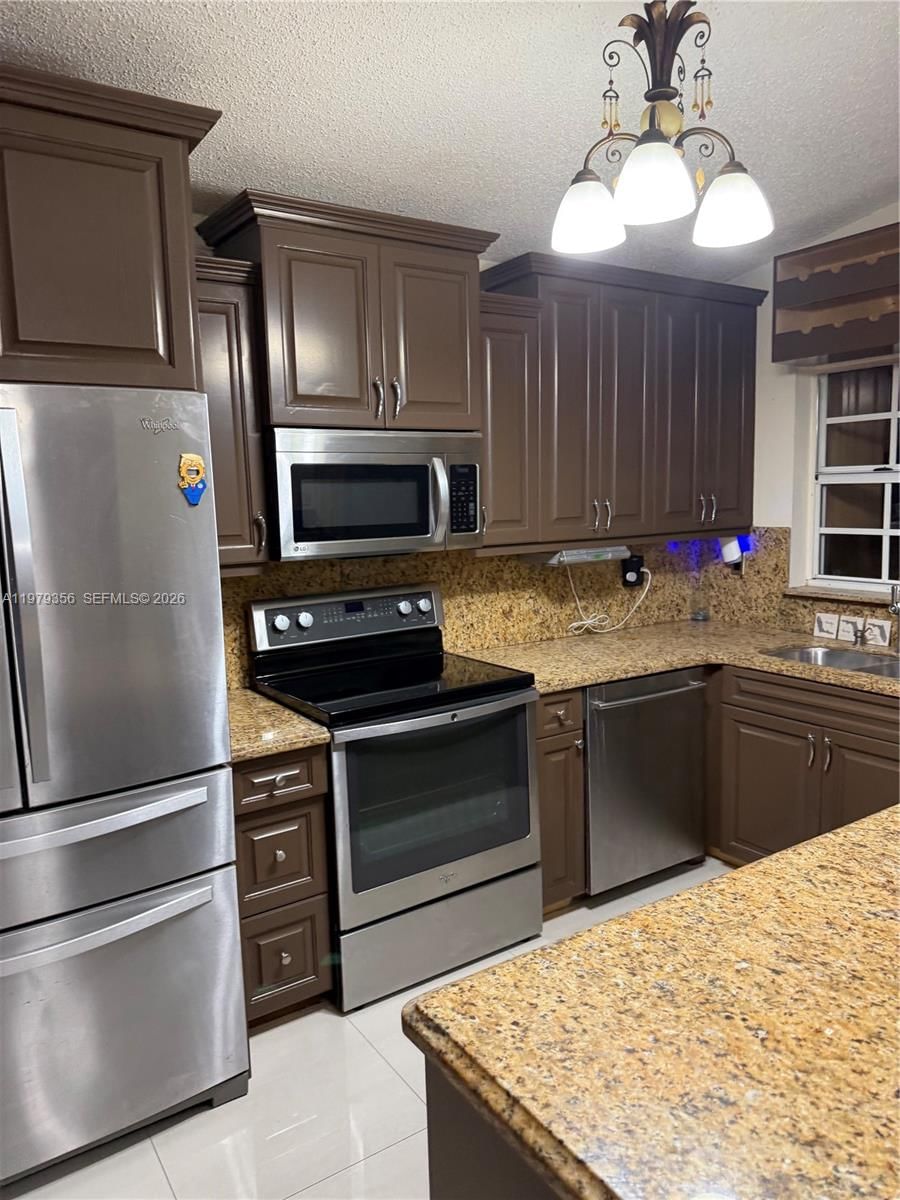 Real estate property located at 910 140th Ave, Miami-dade, West Farms Sub Sec I, Miami, FL