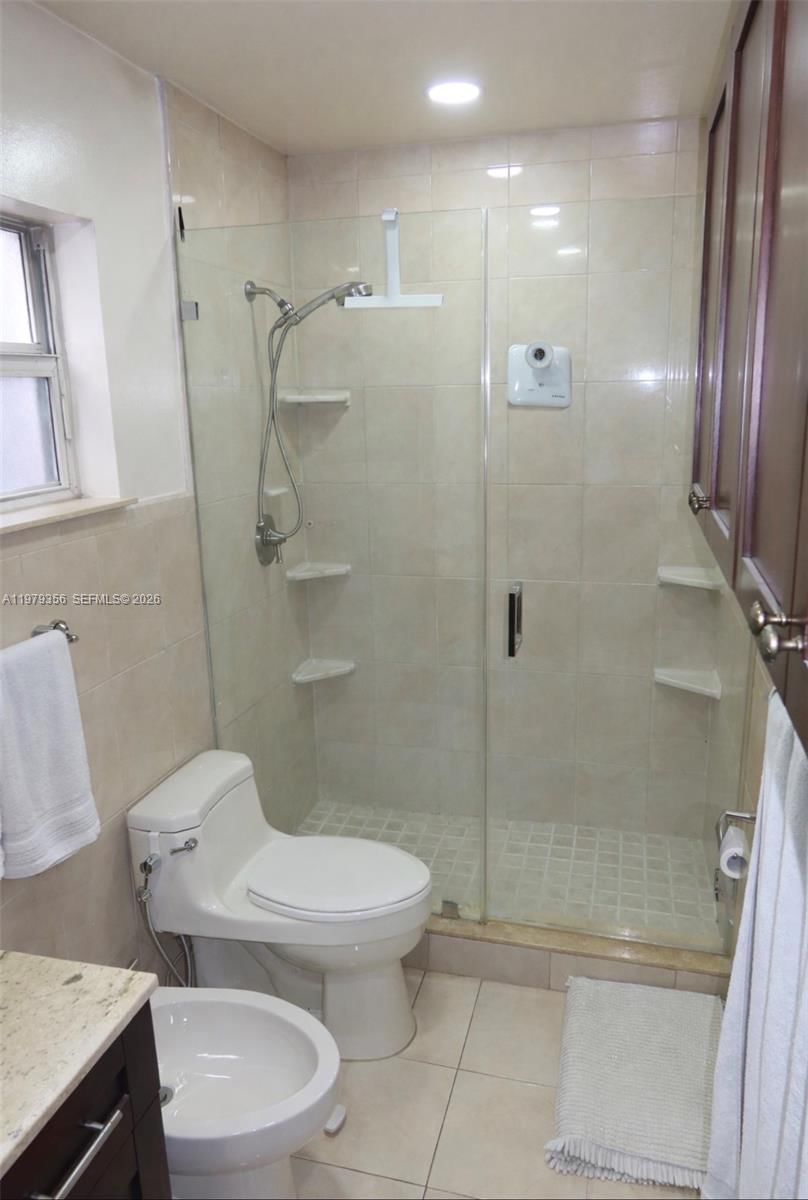 Real estate property located at 910 140th Ave, Miami-dade, West Farms Sub Sec I, Miami, FL