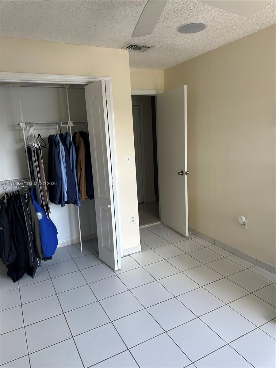 Real estate property located at 910 140th Ave, Miami-dade, West Farms Sub Sec I, Miami, FL