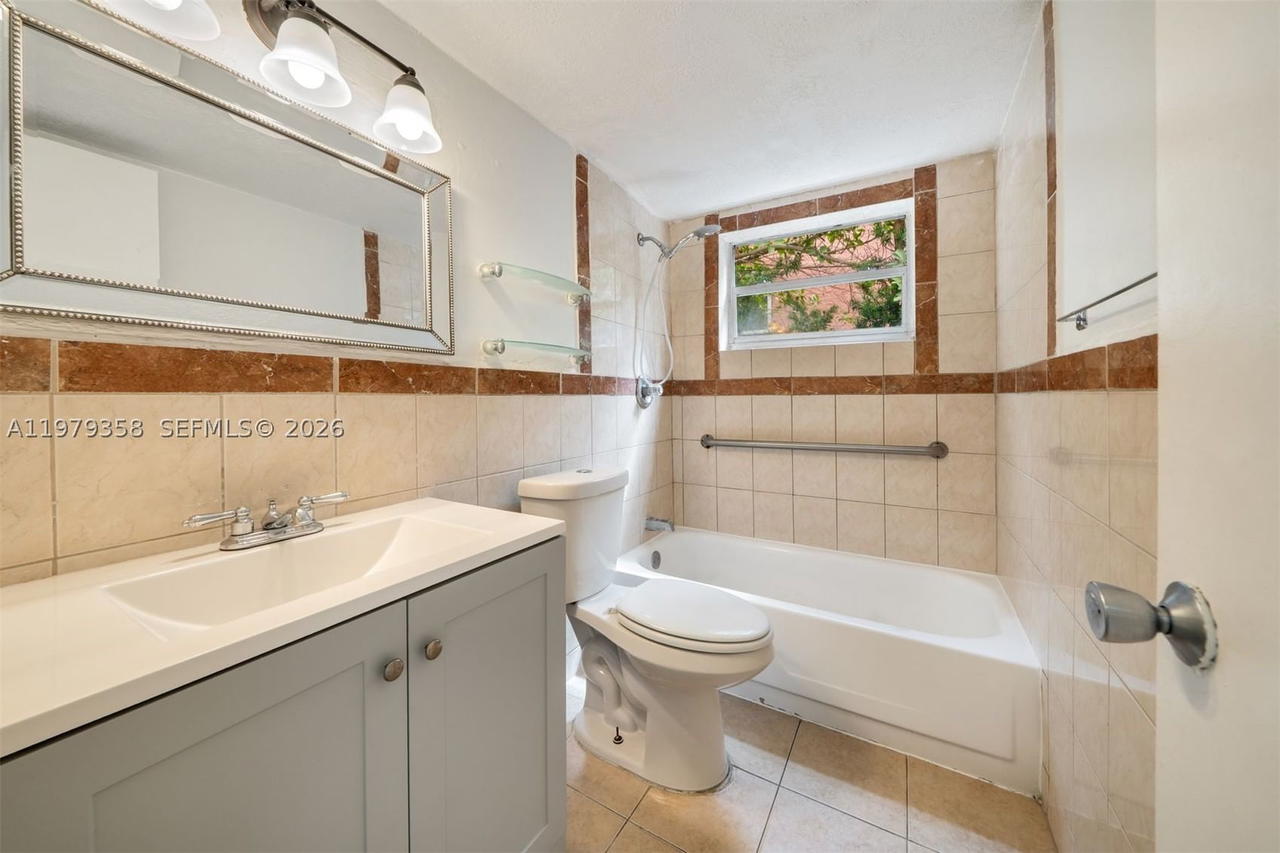 Real estate property located at 915 Jefferson Ave #2C, Miami-dade, 915 Bldg Inc Condo, Miami Beach, FL
