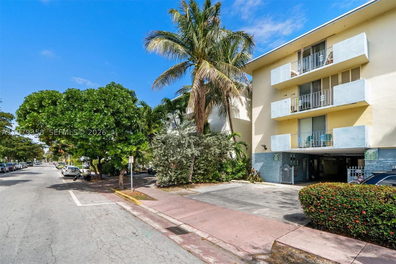 Real estate property located at 915 Jefferson Ave #2C, Miami-dade, 915 Bldg Inc Condo, Miami Beach, FL