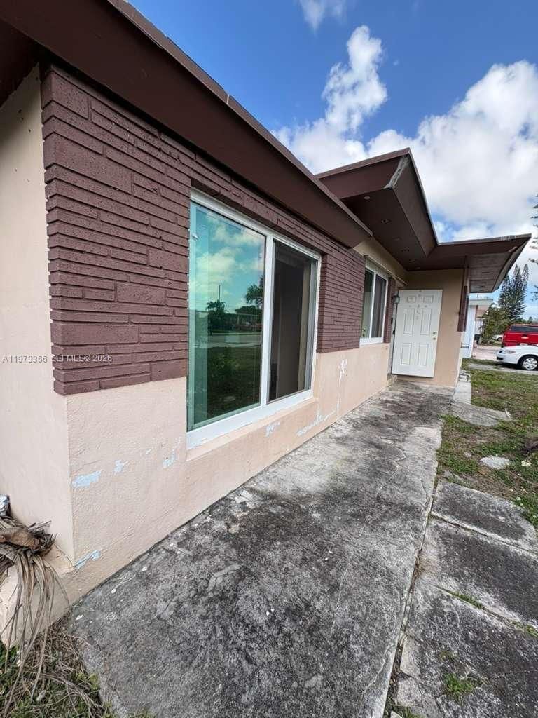 Real estate property located at 5631 Branch St, Broward, Playland Country Estates, Hollywood, FL