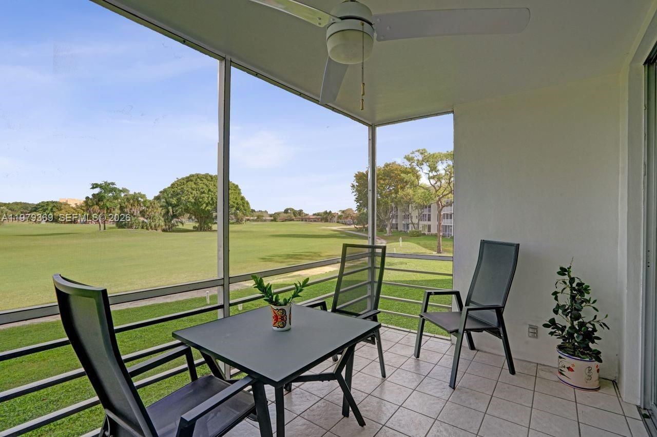 Real estate property located at 2651 Course Dr #203, Broward, No 14 Palm-aire Country C, Pompano Beach, FL