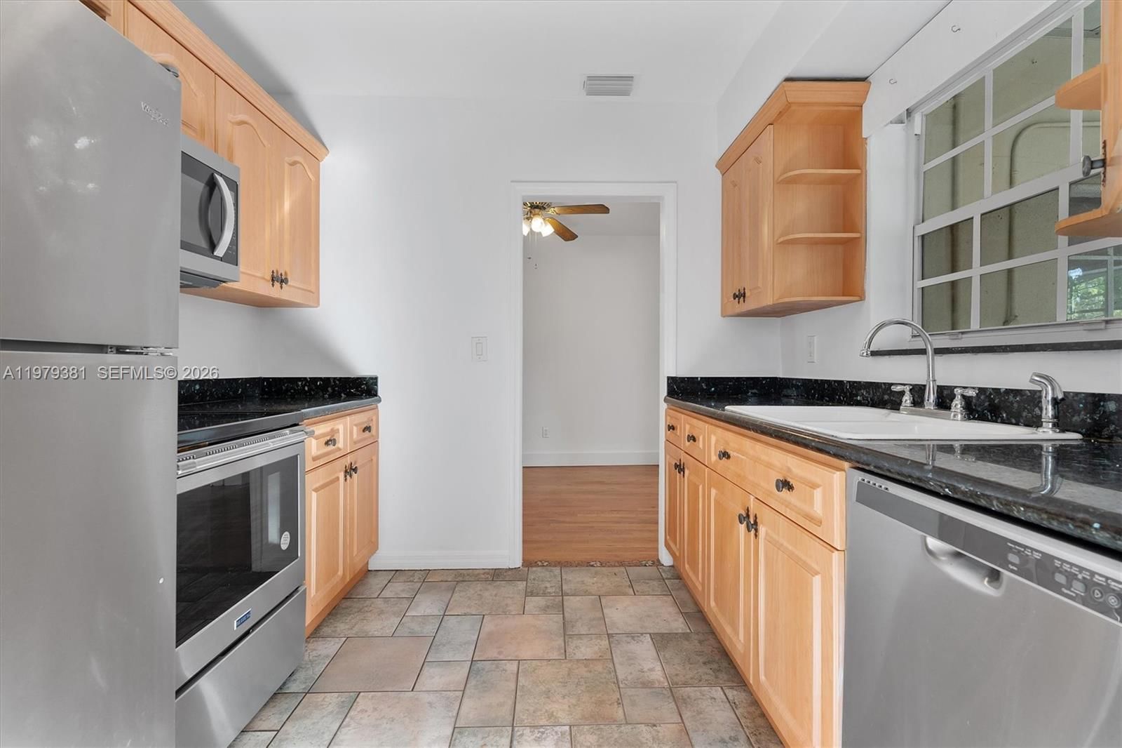 Real estate property located at 2508 19th Ter, Miami-dade, Grapeland Park, Miami, FL