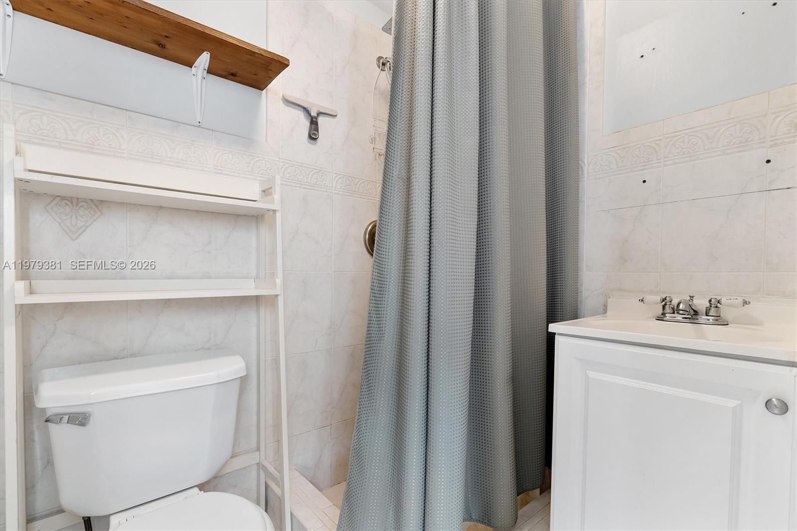 Real estate property located at 2508 19th Ter, Miami-dade, Grapeland Park, Miami, FL